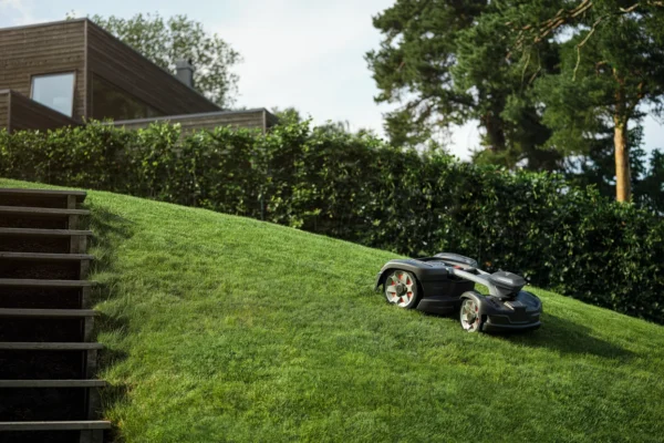 AUTOMOWER® 435X AWD NERA