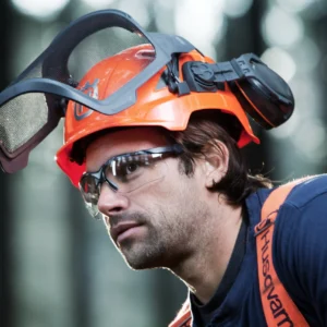 Lesnícka prilba Husqvarna, Technical
