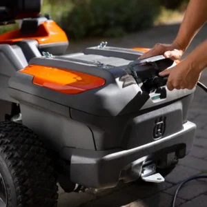 HUSQVARNA R200iX