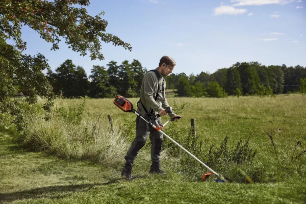 HUSQVARNA 325iR bez akumulátora a nabíjačky