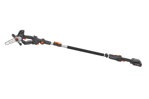 HUSQVARNA Aspire™ P8X-P4A + tyč Aspire™ Pole s akumulátorom a nabíjačkou
