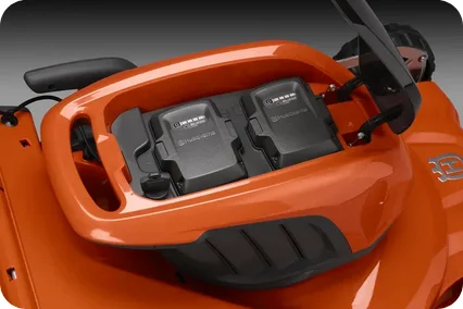 HUSQVARNA LC 251i bez akumulátora a nabíjačky