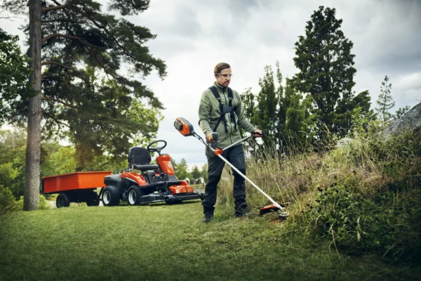 HUSQVARNA 325iR bez akumulátora a nabíjačky