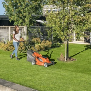 Starostlivosť o záhradu a pozemok Husqvarna